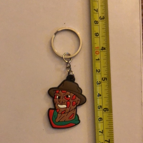 New - Keychain - Bag Charm - Bag Clip - Freddy - Nightmare On Elm Street - Picture 1 of 3
